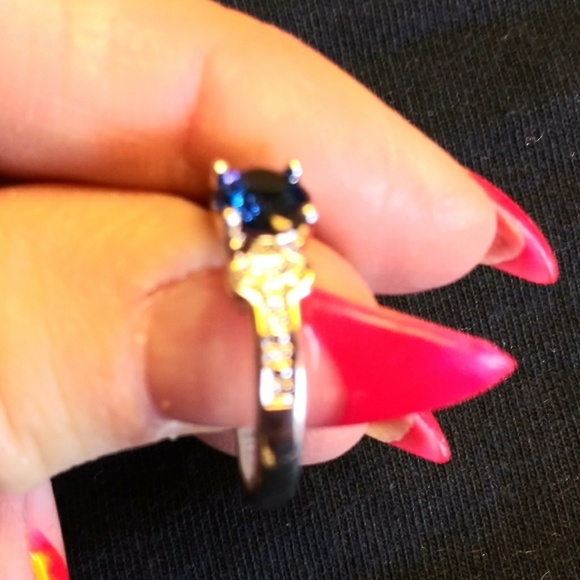 Gem stone ring - Picture 4 of 7